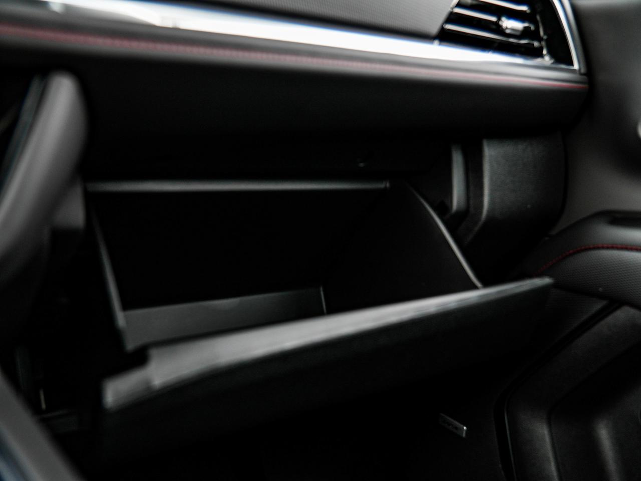 2026 Chevrolet Tahoe RST Photo