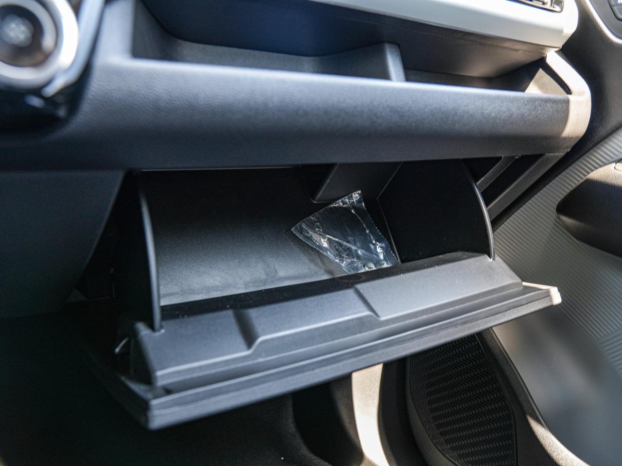 2027 Chevrolet Bolt RS Photo