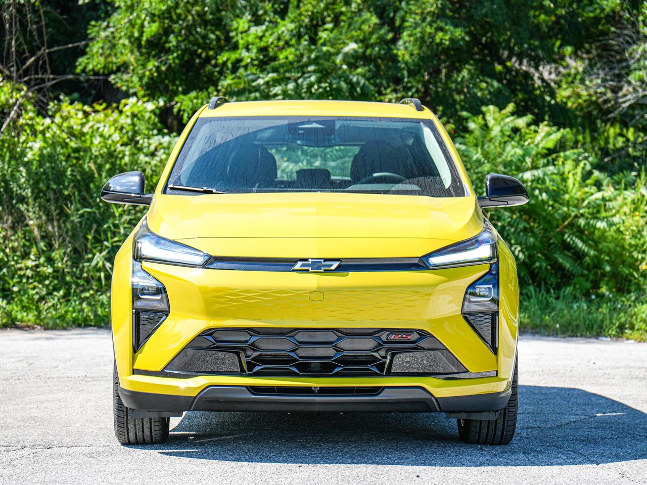 2027 Chevrolet Bolt RS Photo
