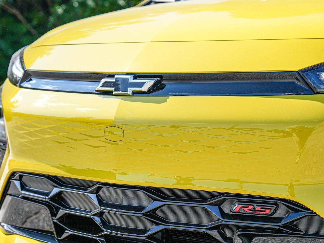 2027 Chevrolet Bolt RS Photo