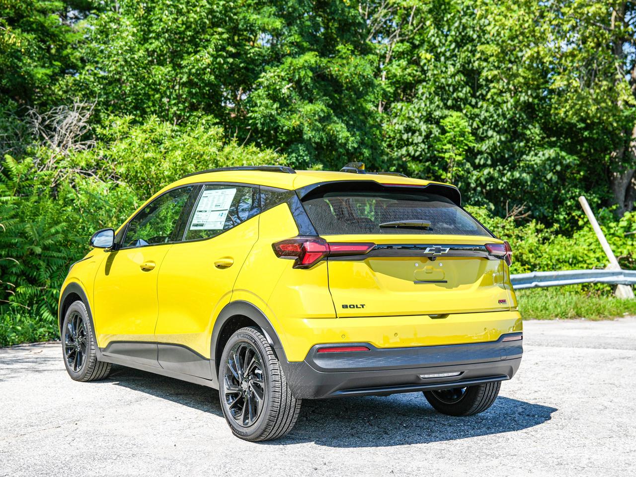2027 Chevrolet Bolt RS Photo
