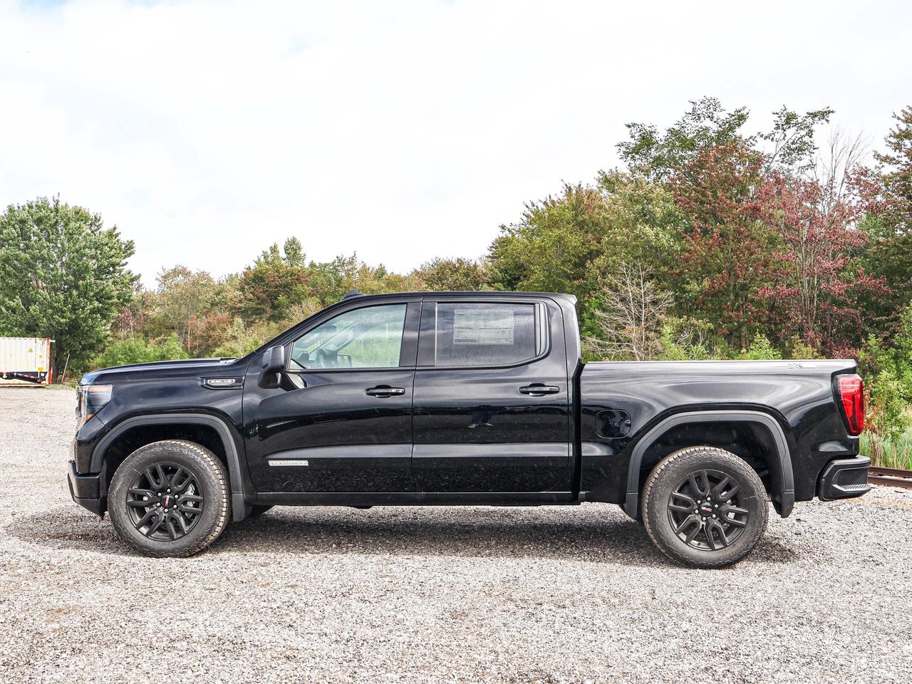 2026 GMC Sierra 1500 ELEVATION Photo