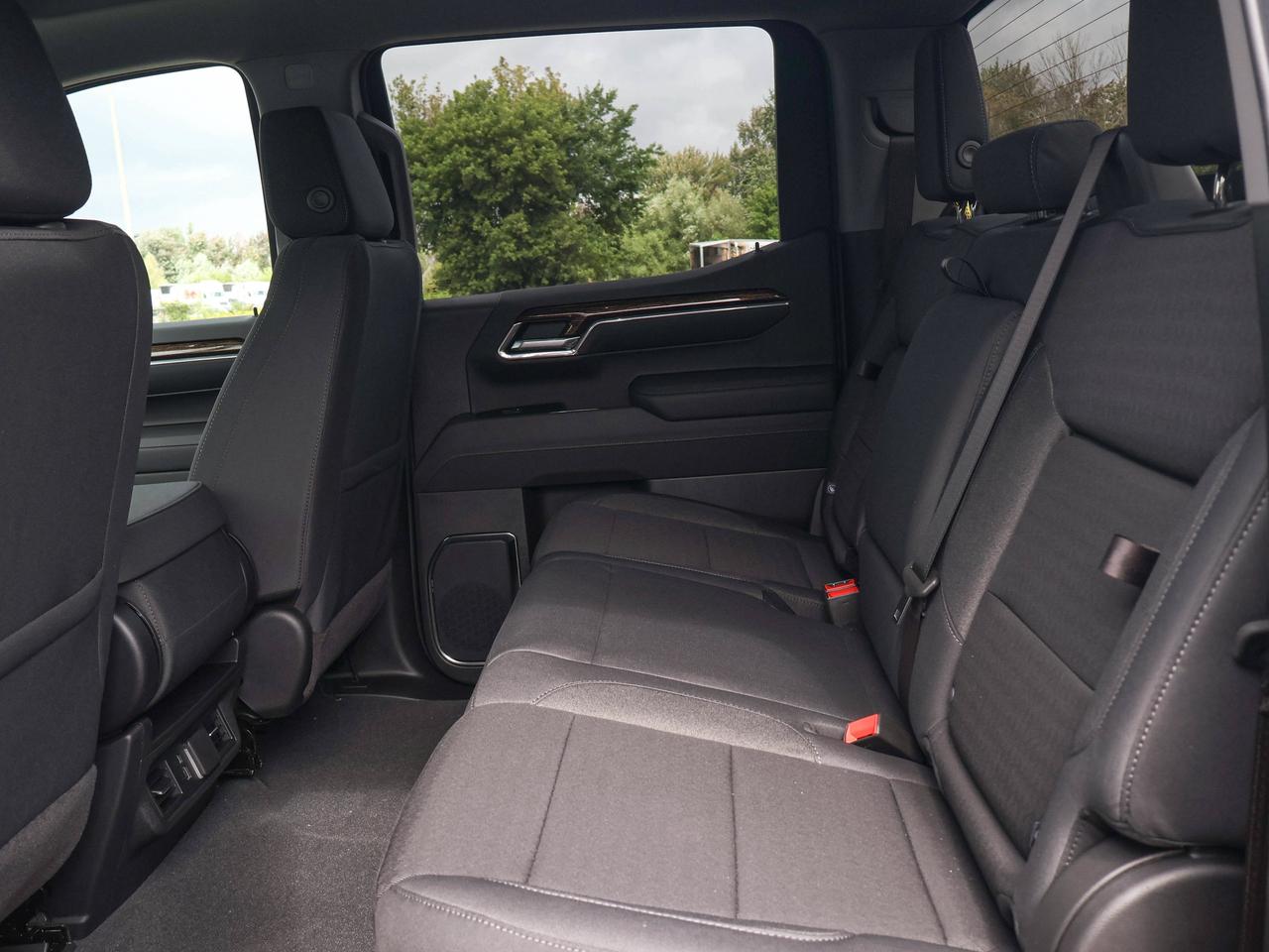 2026 GMC Sierra 1500 ELEVATION Photo