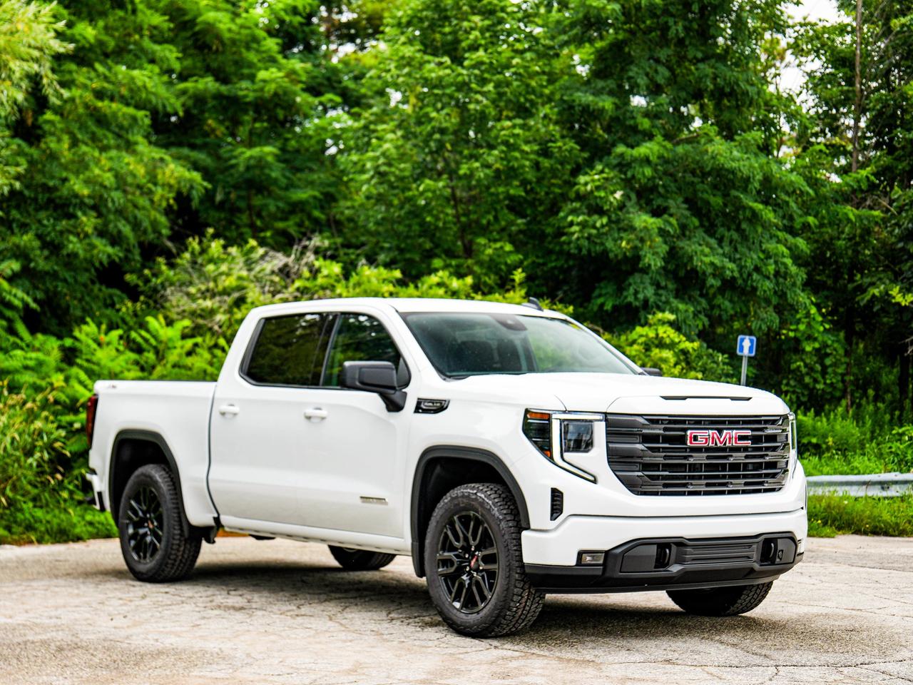 2026 GMC Sierra 1500 ELEVATION Photo3
