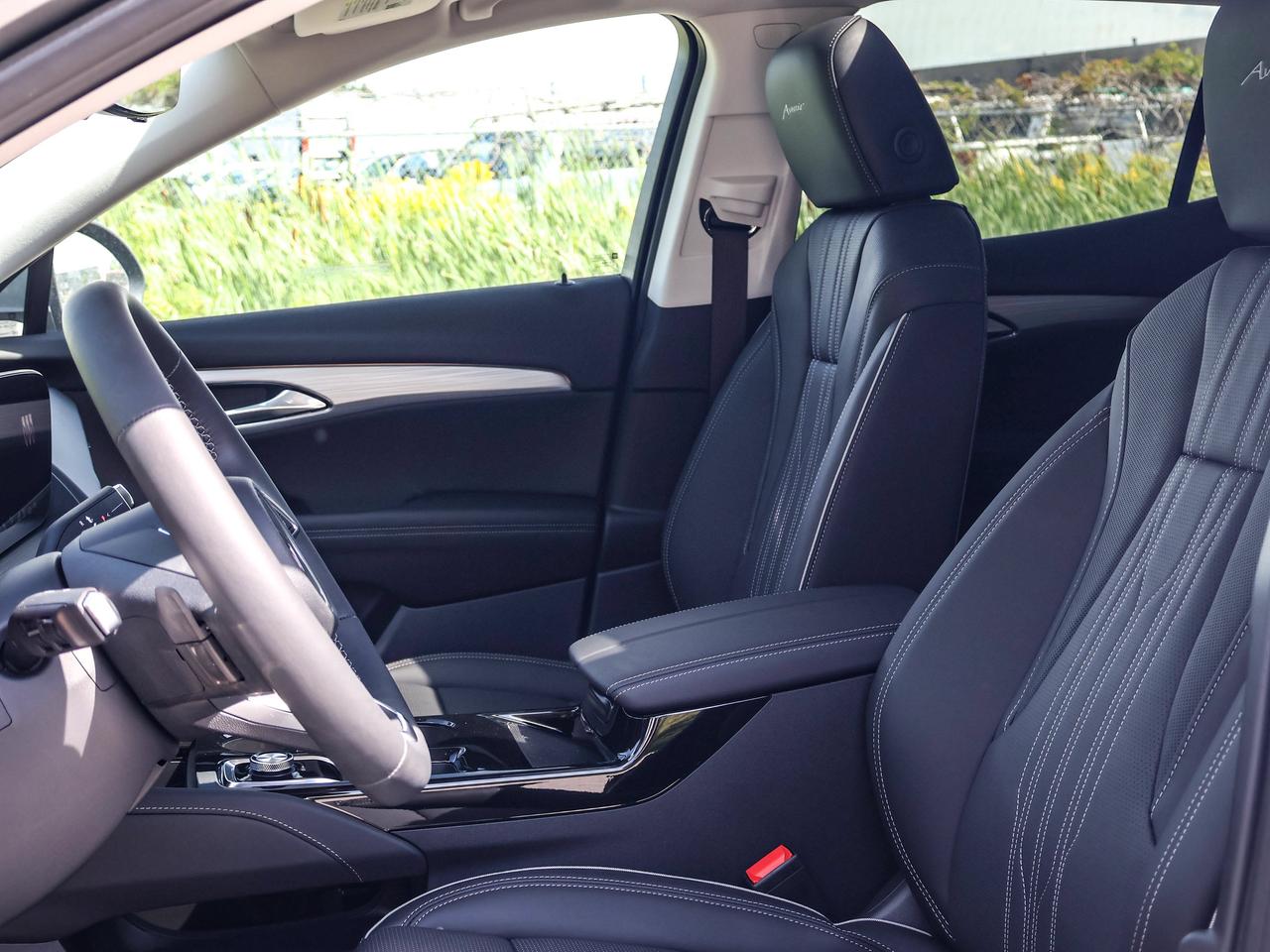 2026 Buick Envision Avenir Photo