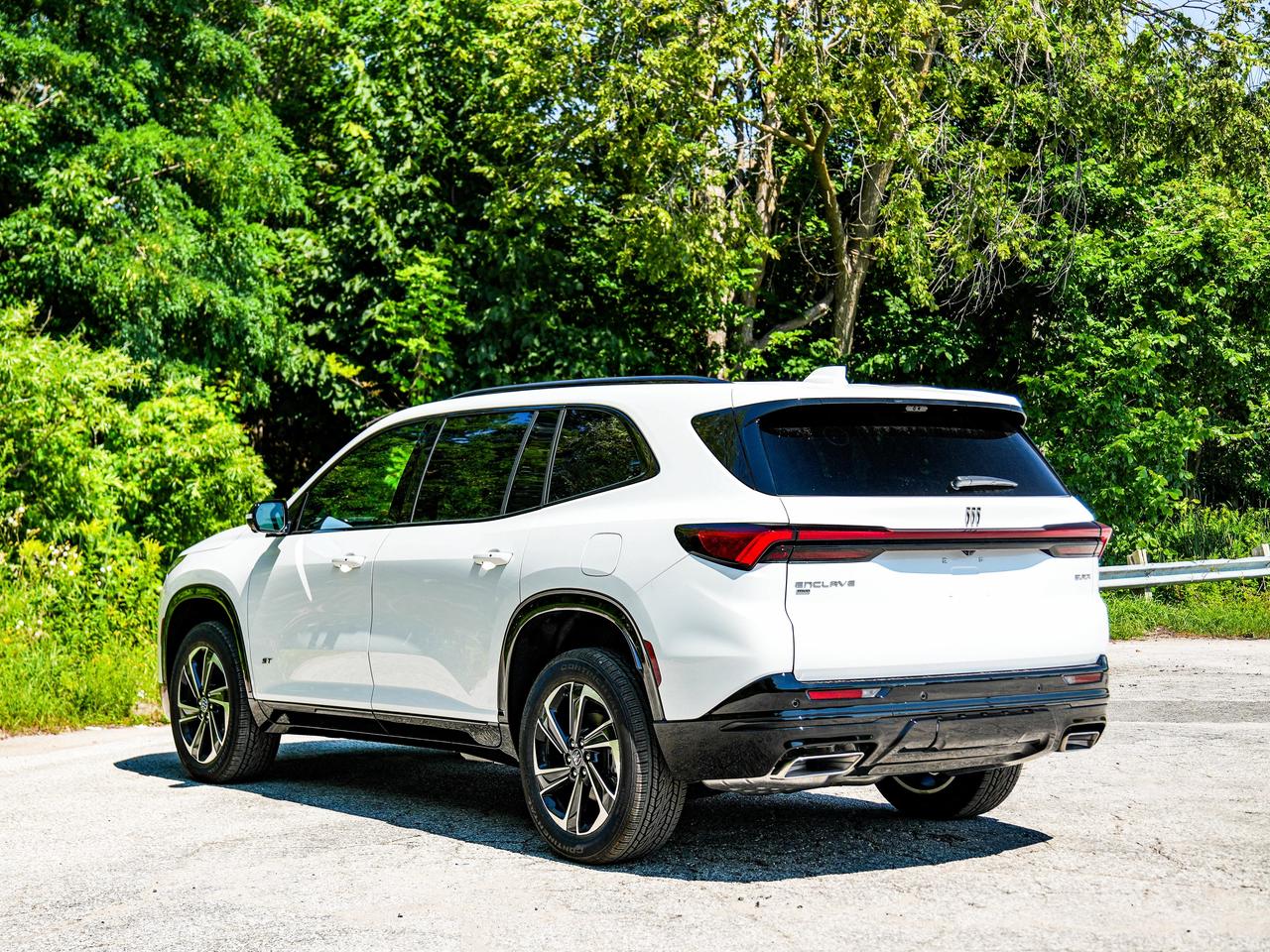 2027 Buick Enclave Sport Touring Photo