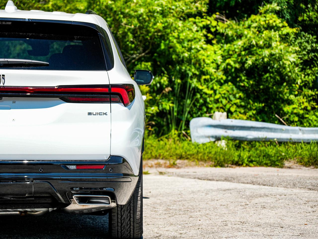 2027 Buick Enclave Sport Touring Photo