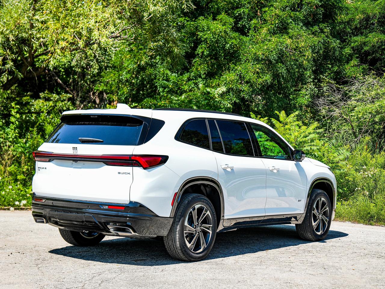 2027 Buick Enclave Sport Touring Photo
