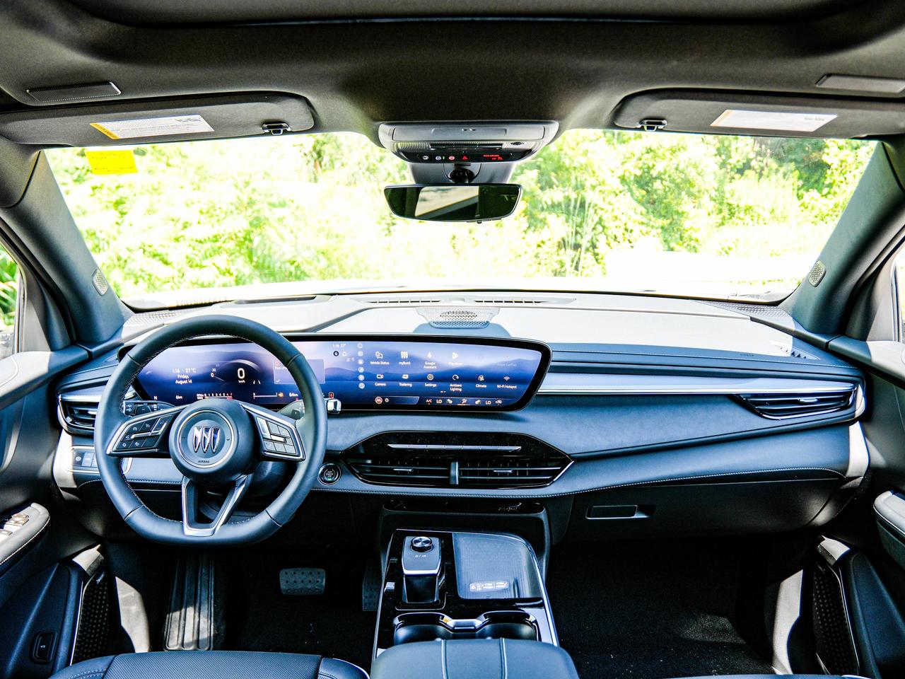 2027 Buick Enclave Sport Touring Photo