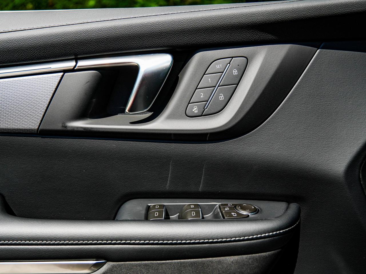 2027 Buick Enclave Sport Touring Photo