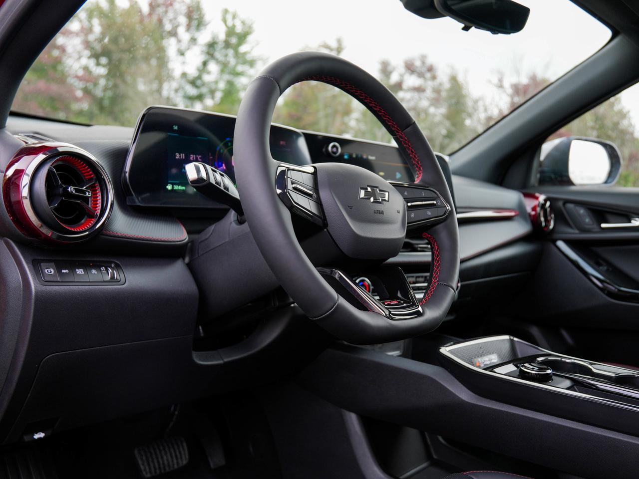 2027 Chevrolet Equinox AWD RS Photo