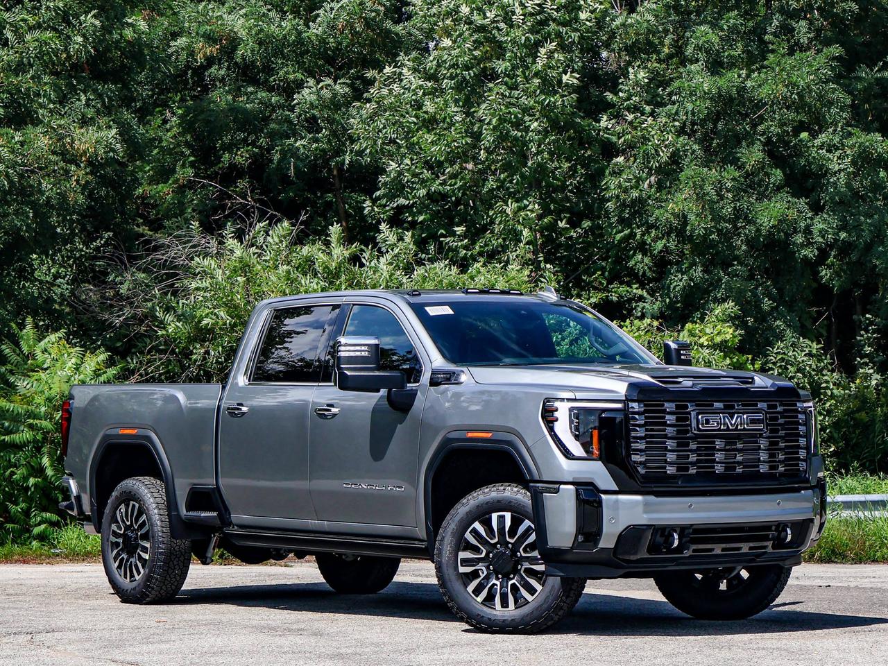 2026 GMC SIERRA 2500HD Denali Ultimate Photo1