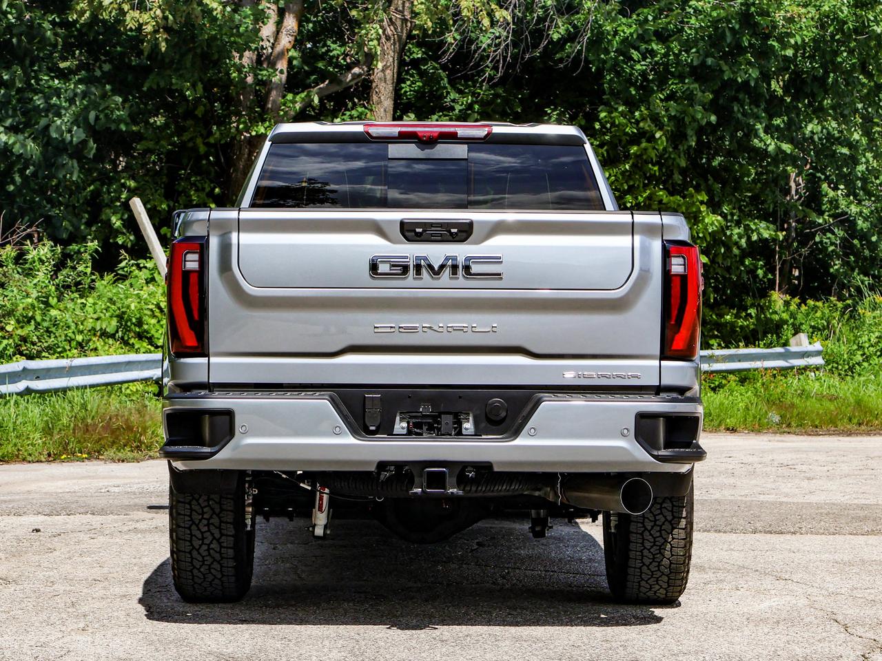 2026 GMC SIERRA 2500HD Denali Ultimate Photo