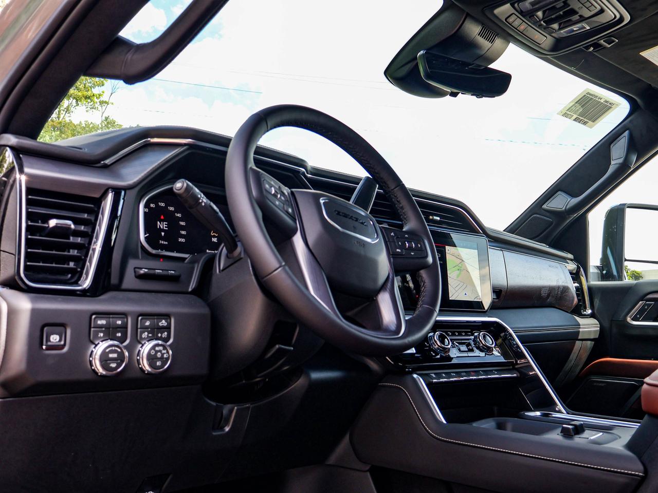 2026 GMC SIERRA 2500HD Denali Ultimate Photo