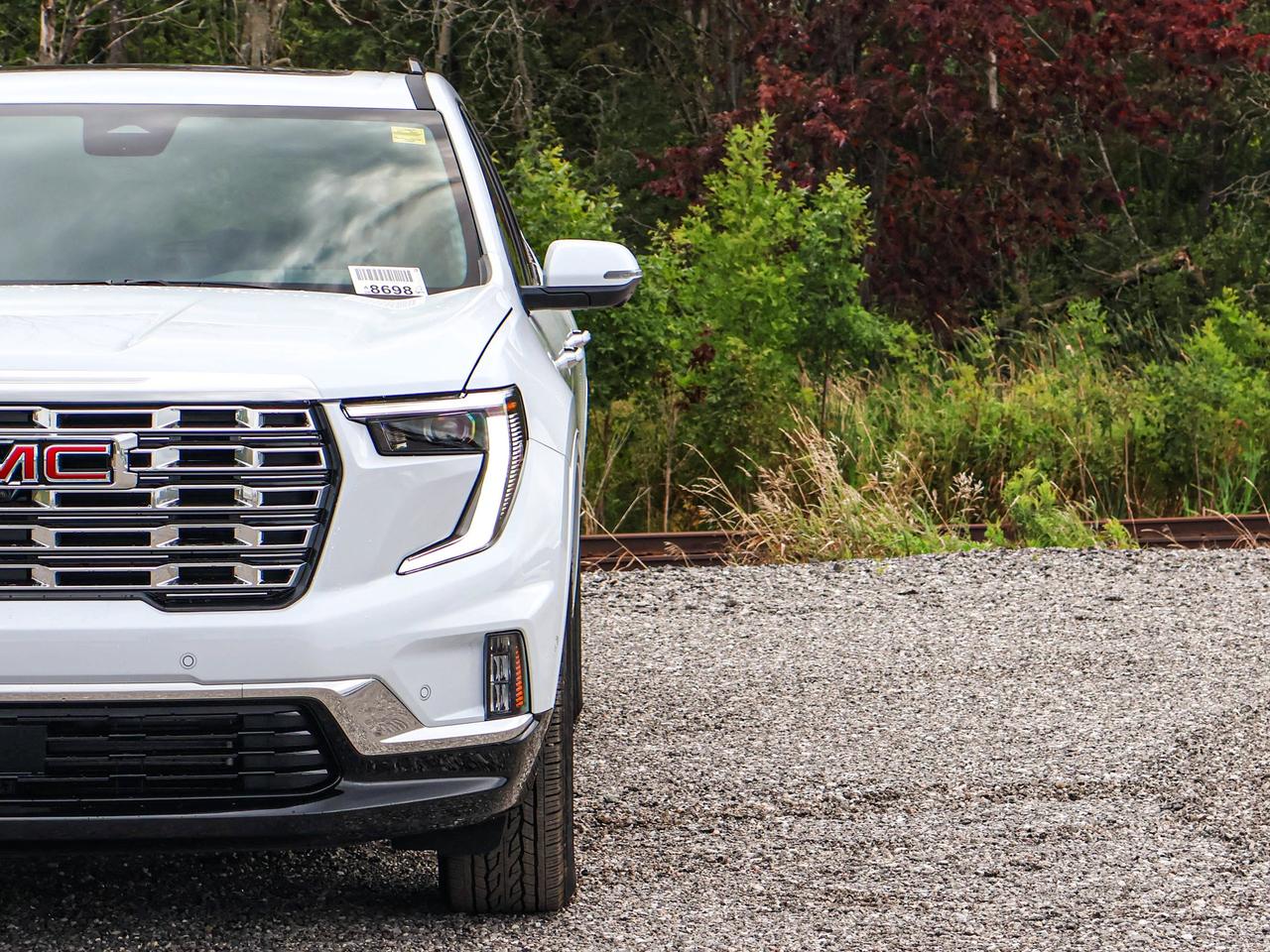 2027 GMC Acadia Denali Photo