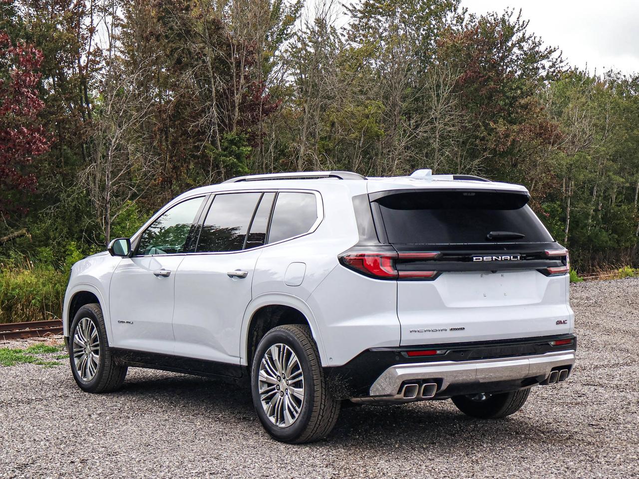 2027 GMC Acadia Denali Photo
