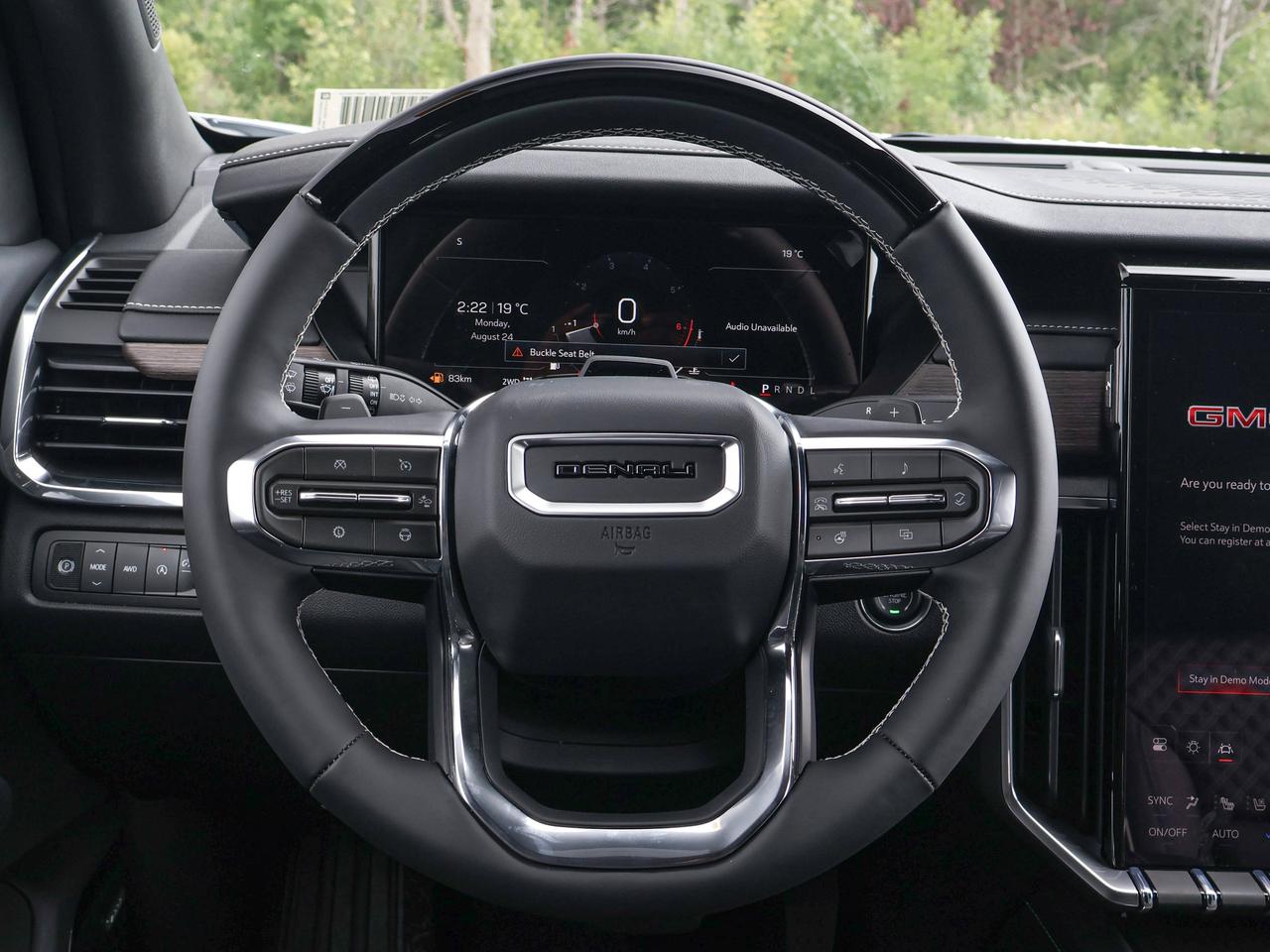 2027 GMC Acadia Denali Photo