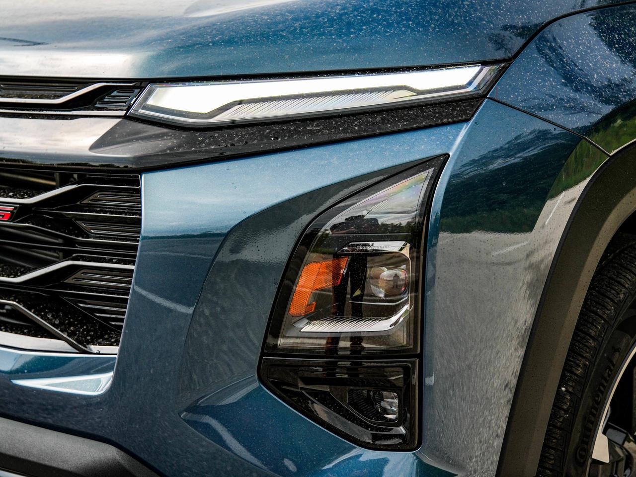 2027 Chevrolet Equinox AWD RS Photo