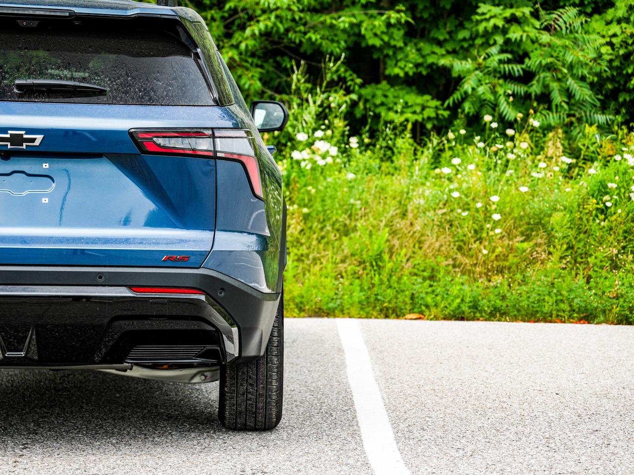 2027 Chevrolet Equinox AWD RS Photo