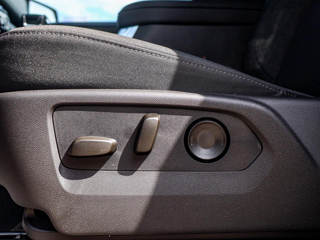 2026 Chevrolet Silverado 1500 RST Photo
