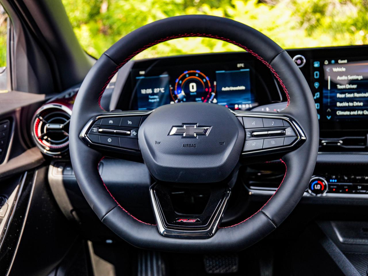 2027 Chevrolet Equinox AWD RS Photo