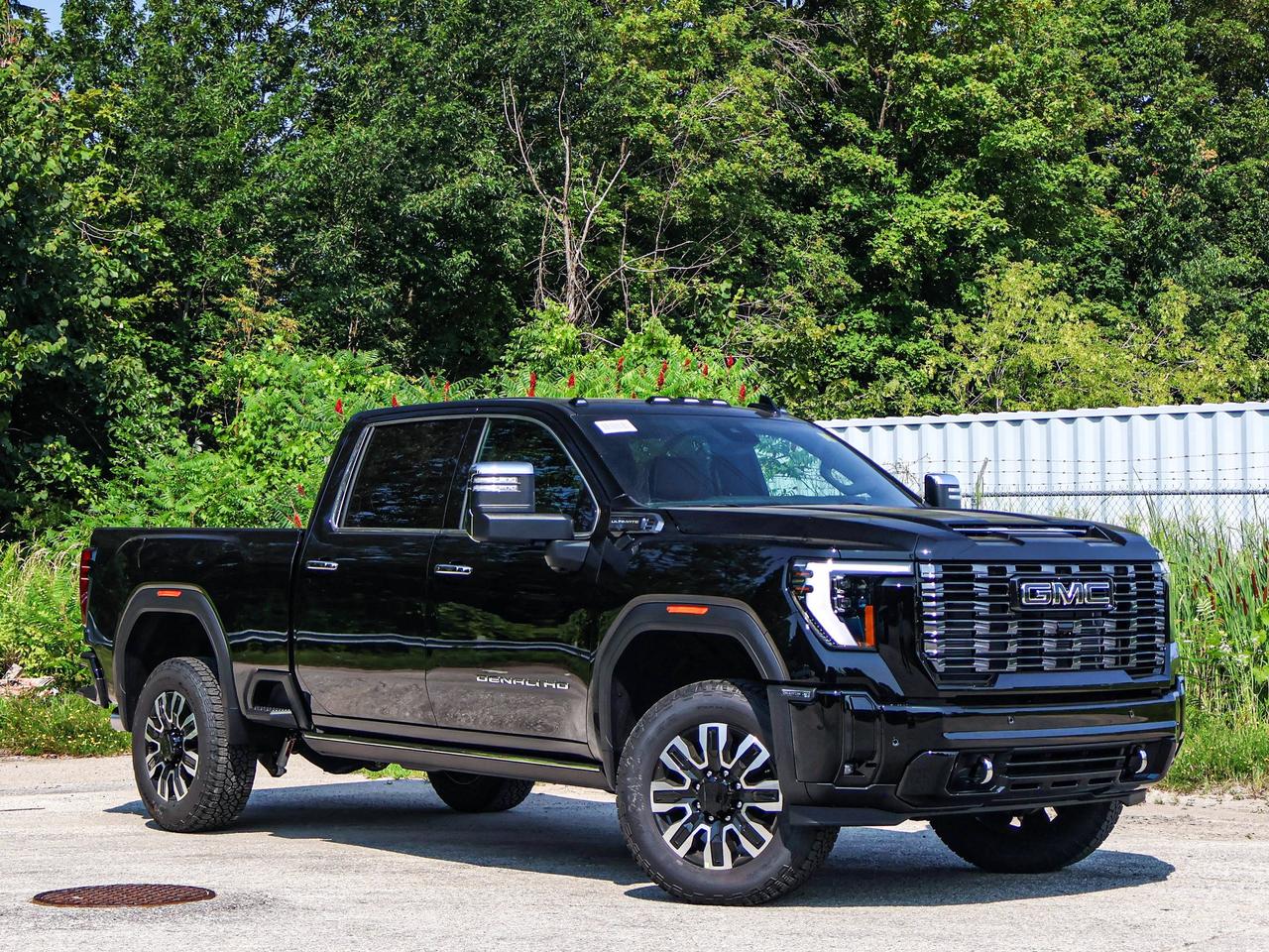 2026 GMC SIERRA 2500HD Denali Ultimate Photo5