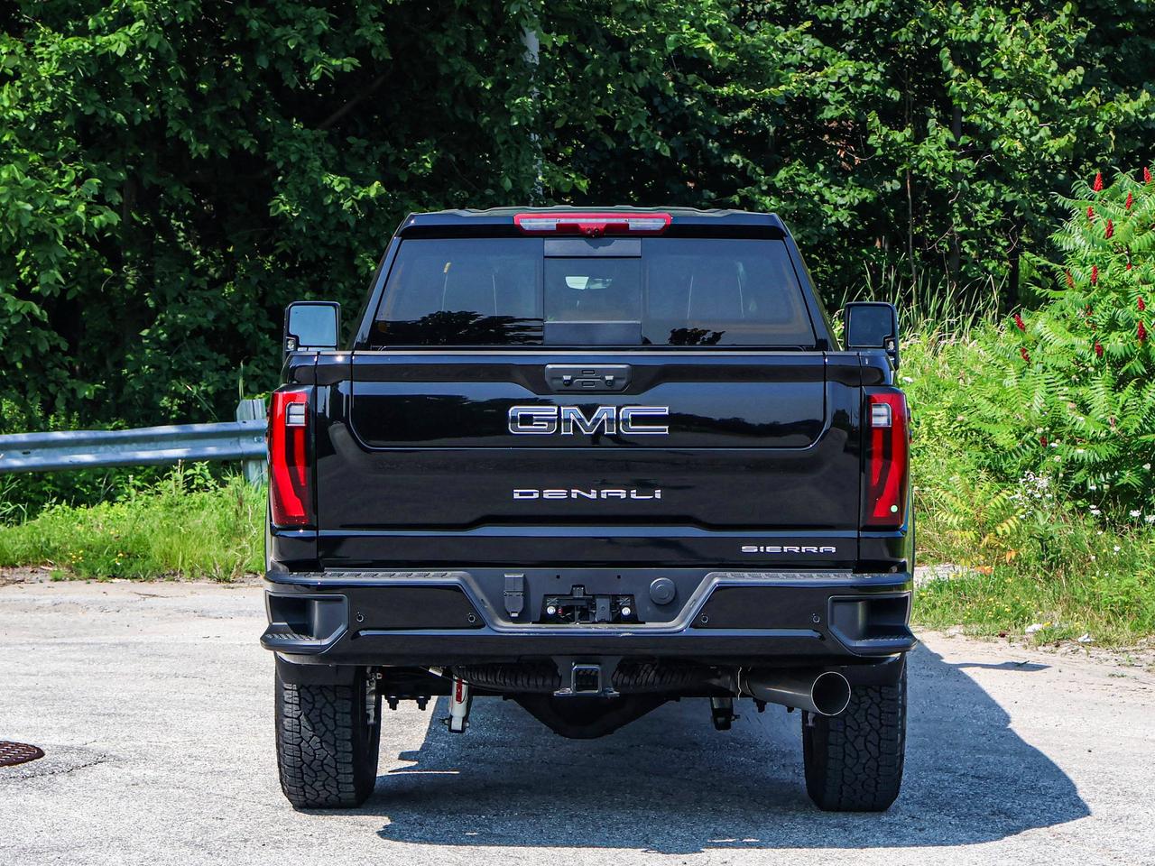2026 GMC SIERRA 2500HD Denali Ultimate Photo