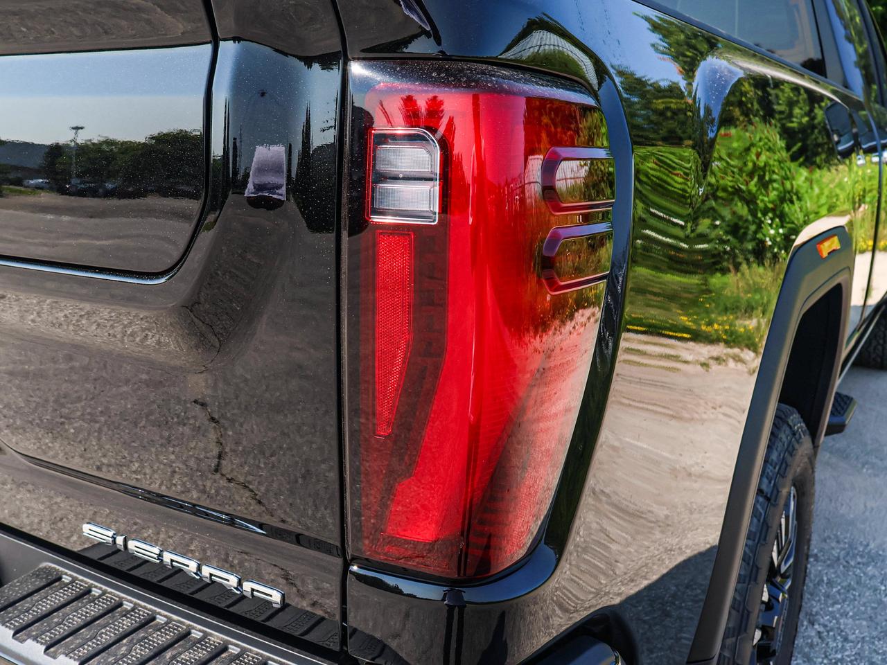 2026 GMC SIERRA 2500HD Denali Ultimate Photo