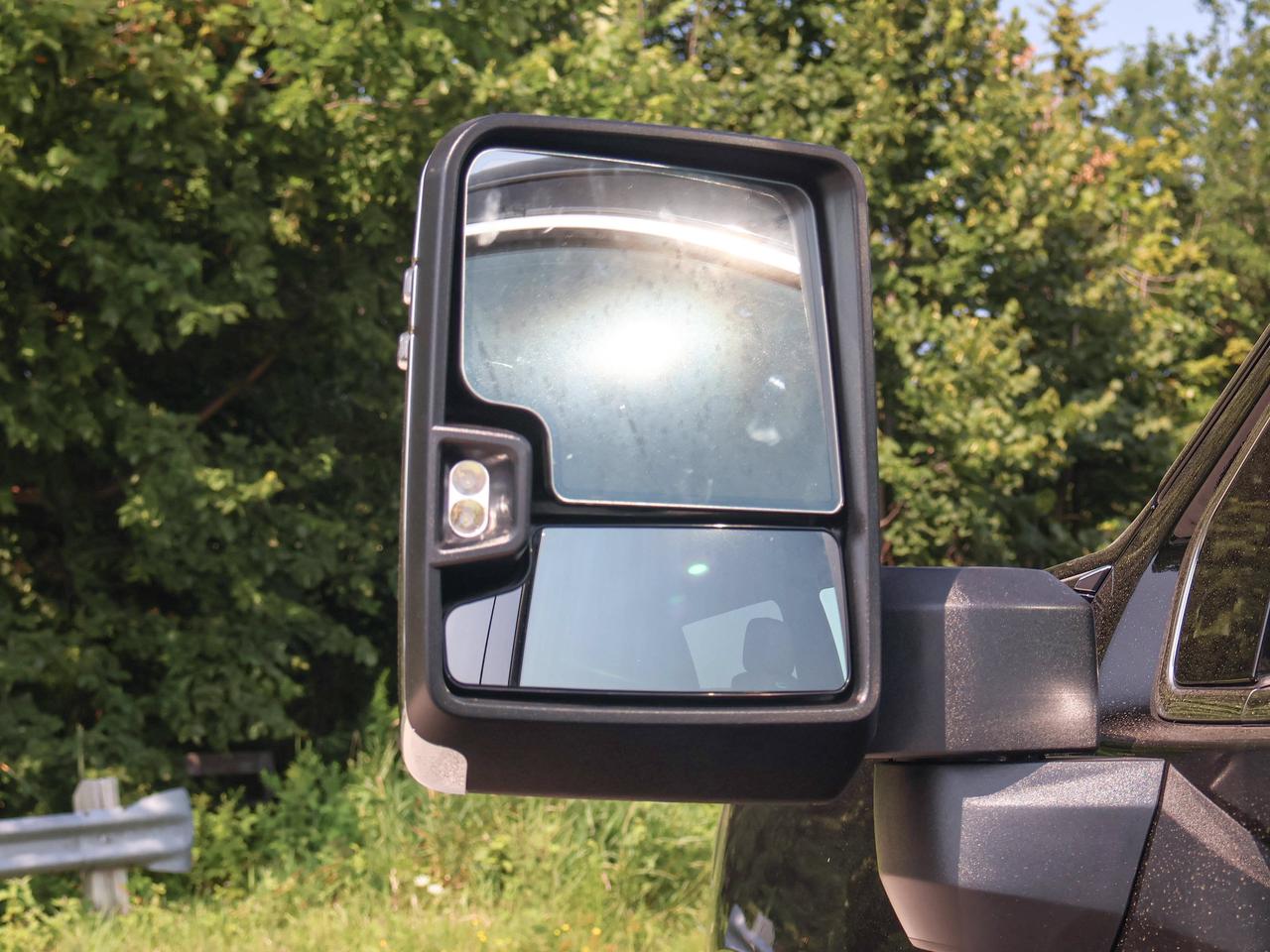2026 GMC SIERRA 2500HD Denali Ultimate Photo