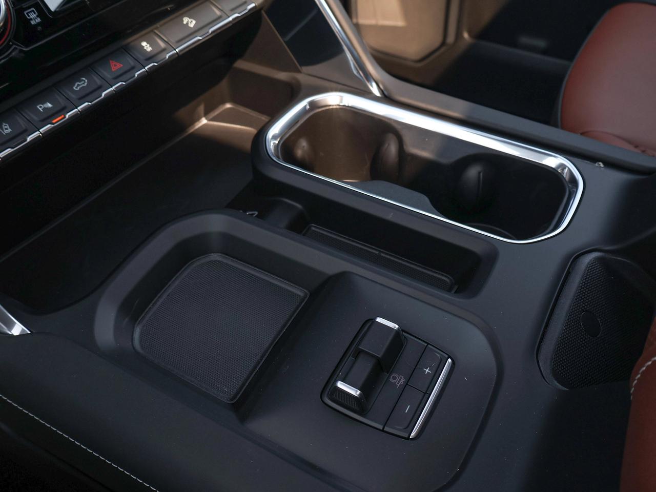 2026 GMC SIERRA 2500HD Denali Ultimate Photo