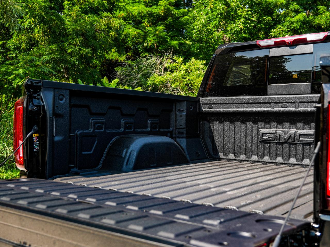 2026 GMC Sierra 1500 Denali Photo