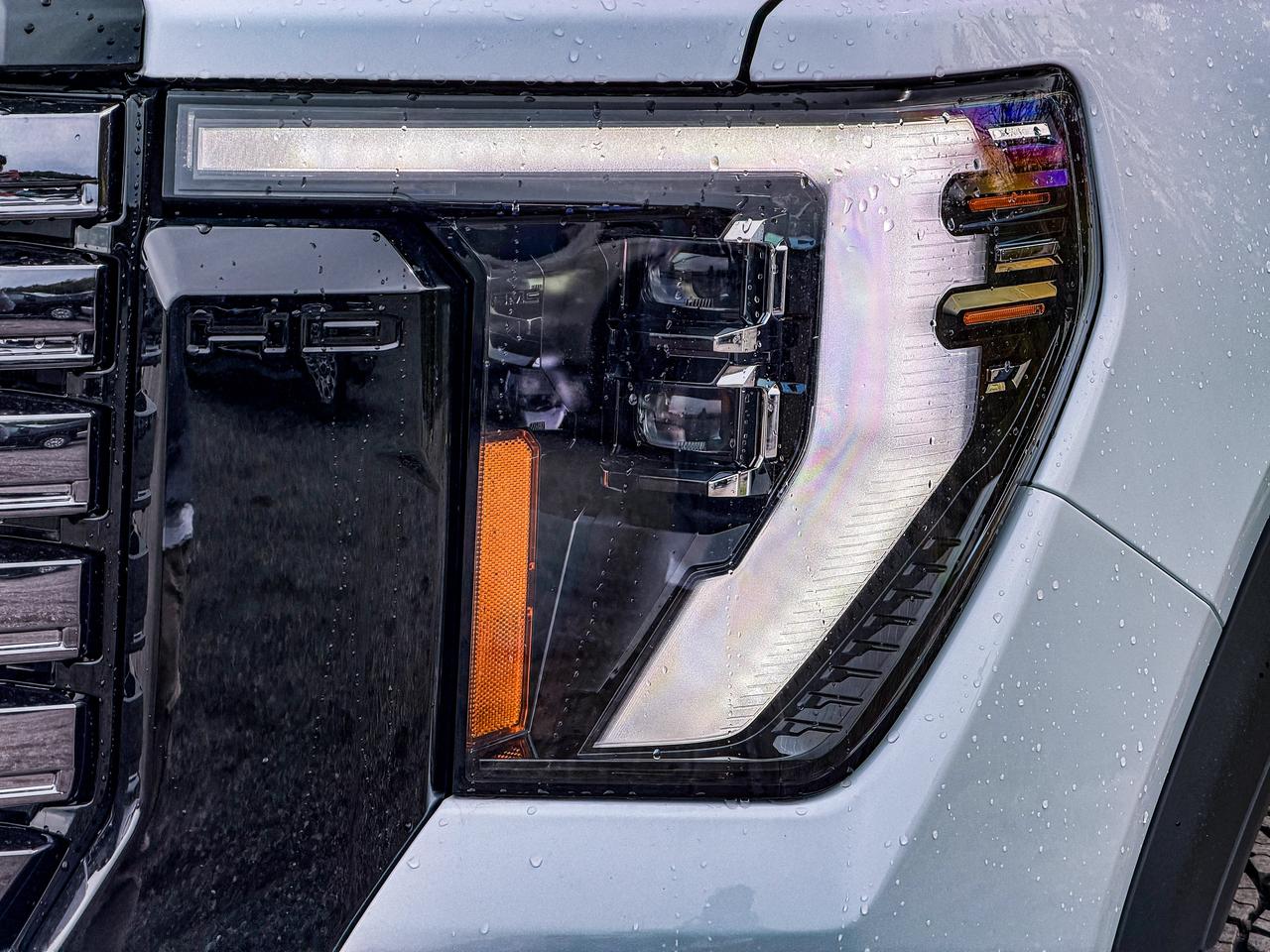 2026 GMC SIERRA 2500HD Denali Ultimate Photo