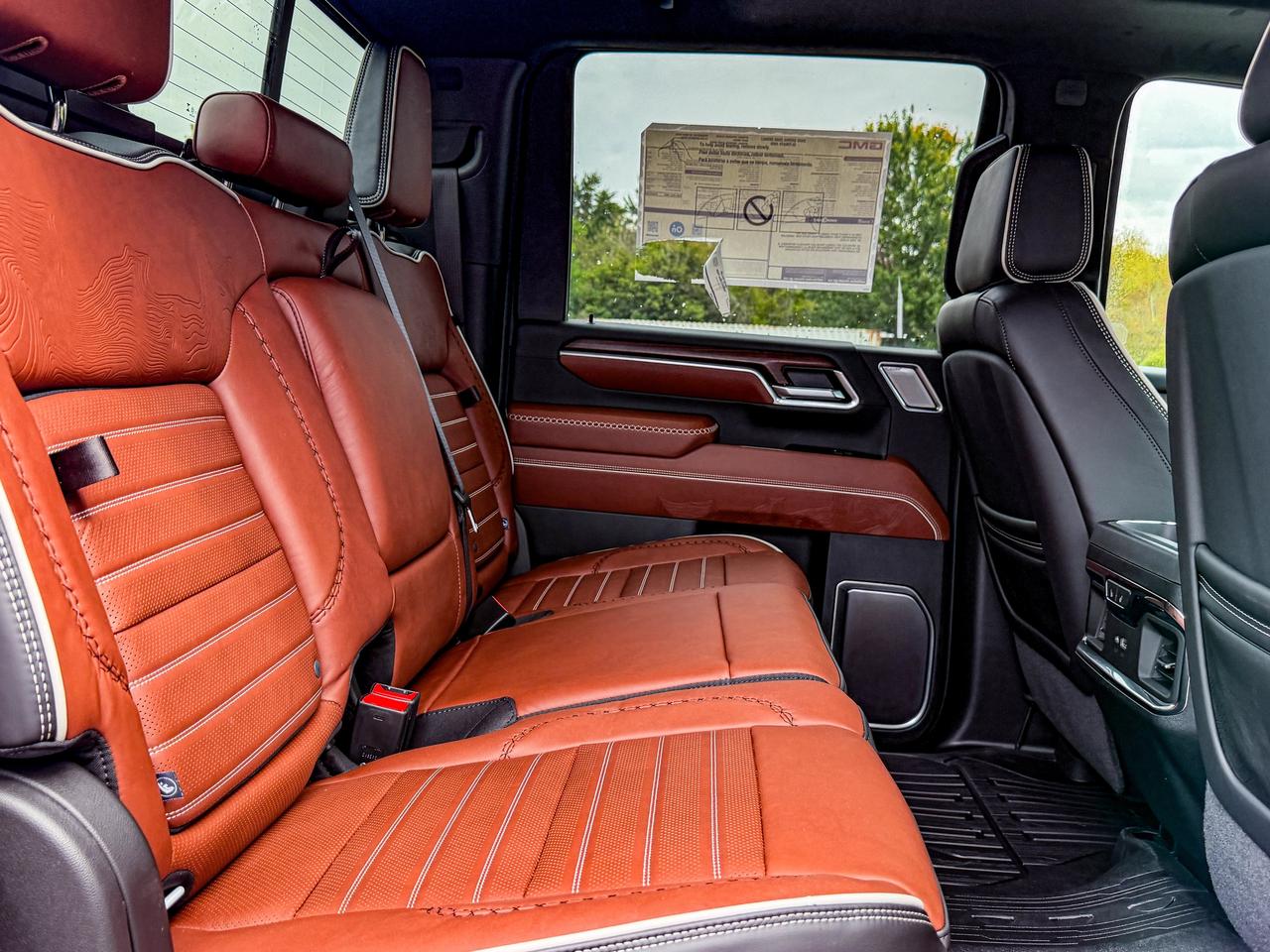 2026 GMC SIERRA 2500HD Denali Ultimate Photo