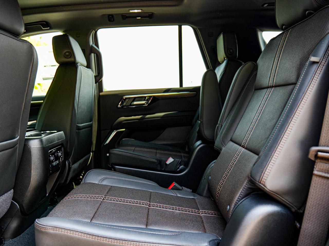 2026 Chevrolet Tahoe HIGH COUNTRY Photo