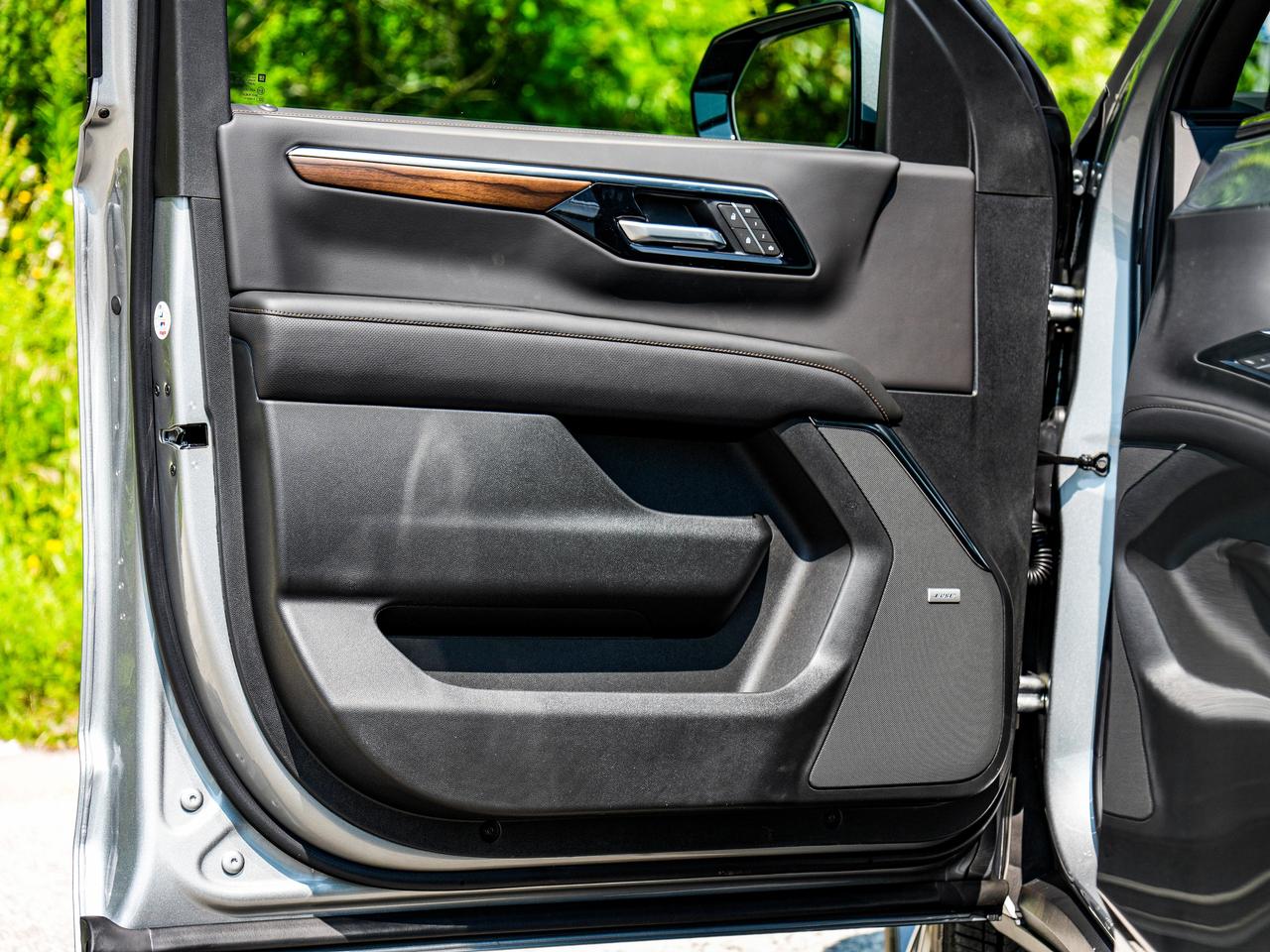 2026 Chevrolet Tahoe HIGH COUNTRY Photo