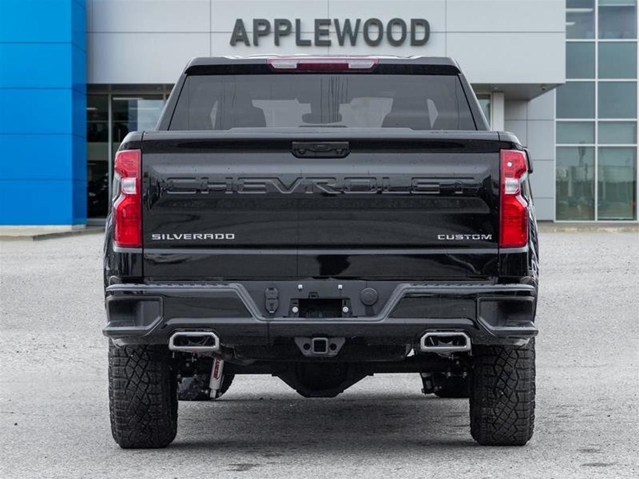 2026 Chevrolet Silverado 1500 Custom Trail Boss Photo