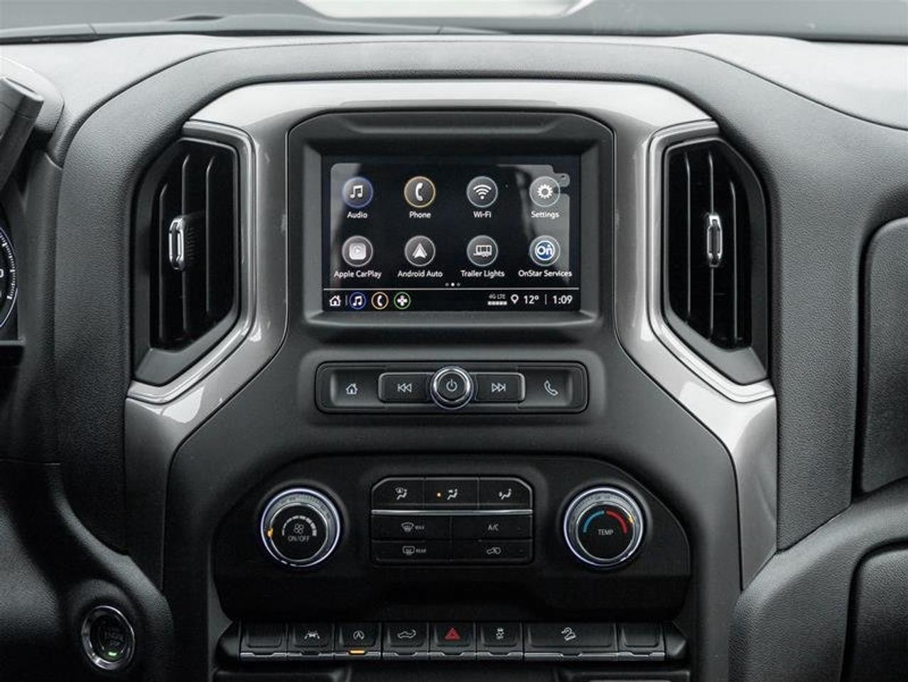 2026 Chevrolet Silverado 1500 Custom Trail Boss Photo