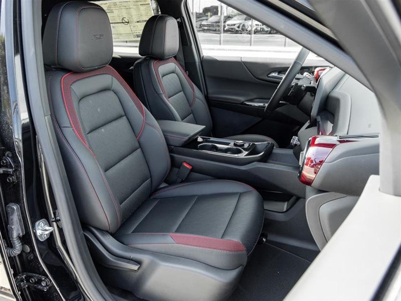 2027 Chevrolet Equinox RS Photo