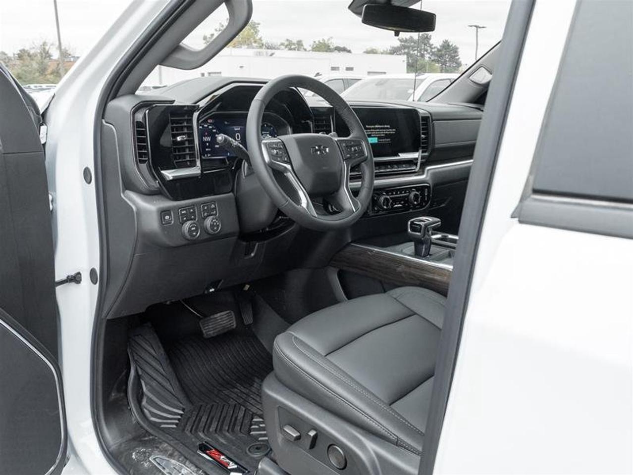 2026 Chevrolet Silverado 1500 LT Trail Boss Photo