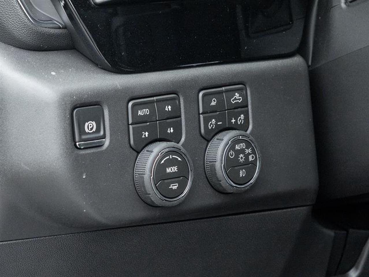 2026 Chevrolet Silverado 1500 LT Trail Boss Photo