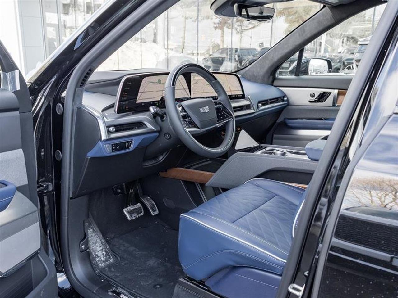 2026 Cadillac VISTIQ Premium Luxury Photo