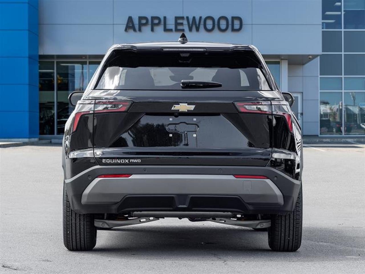 2027 Chevrolet Equinox LT Photo