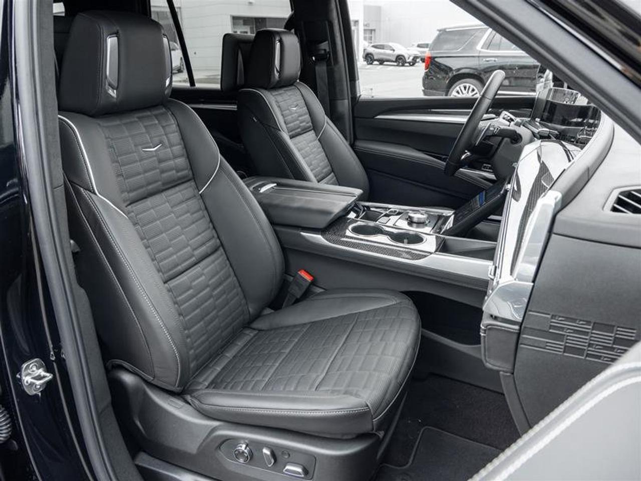 2026 Cadillac Escalade V-Series Photo