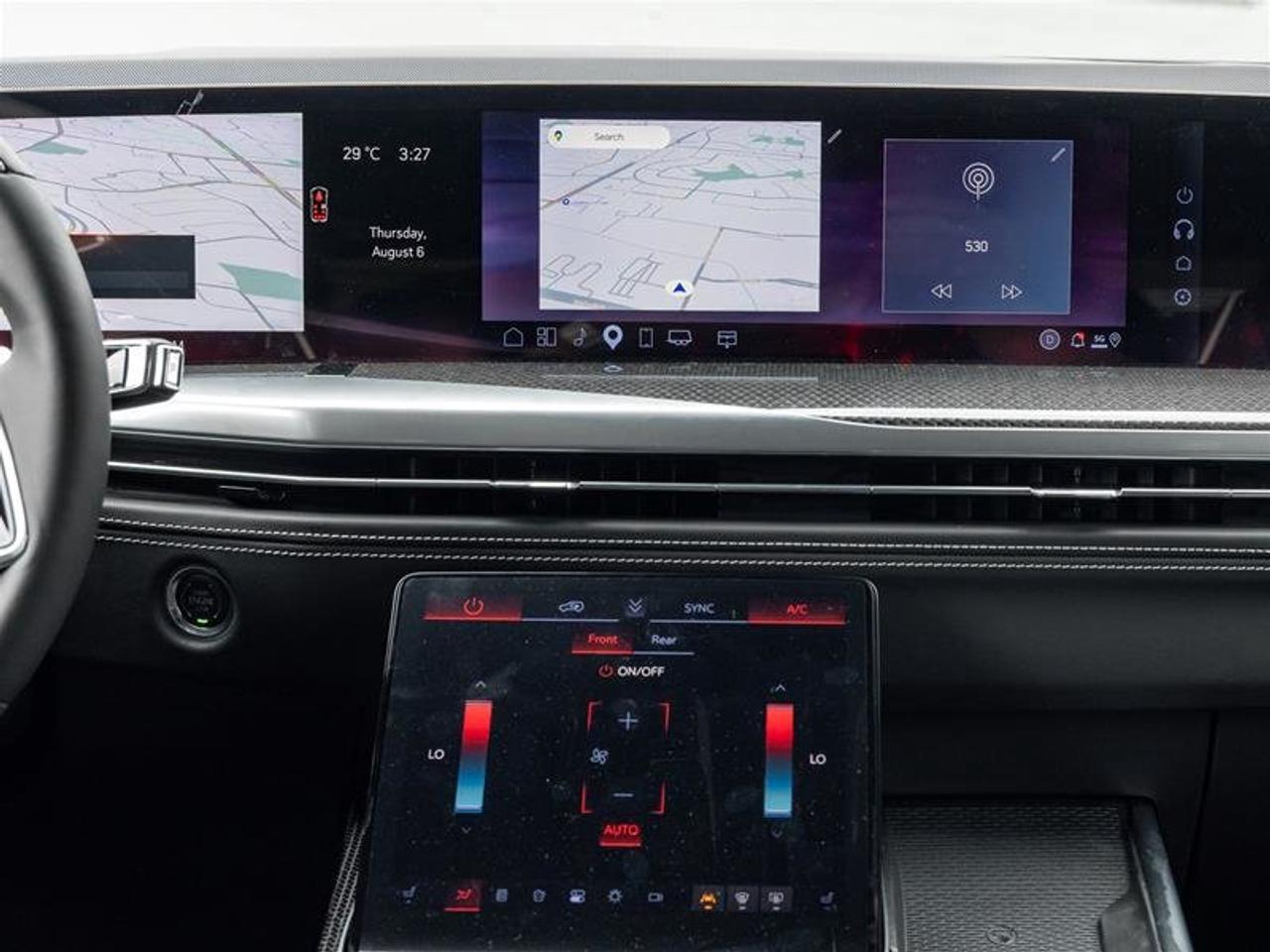 2026 Cadillac Escalade V-Series Photo