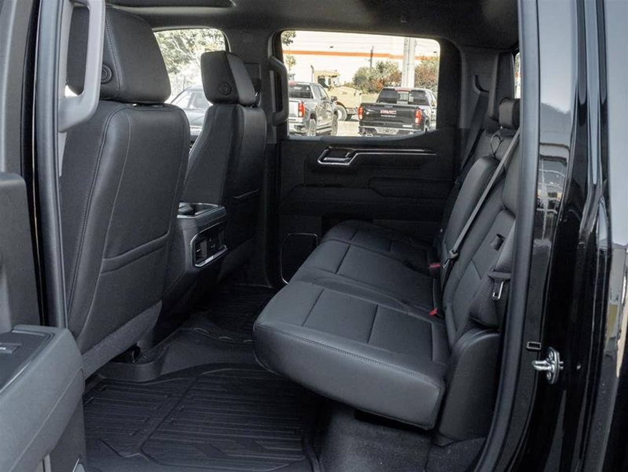 2026 GMC Sierra 1500 ELEVATION Photo