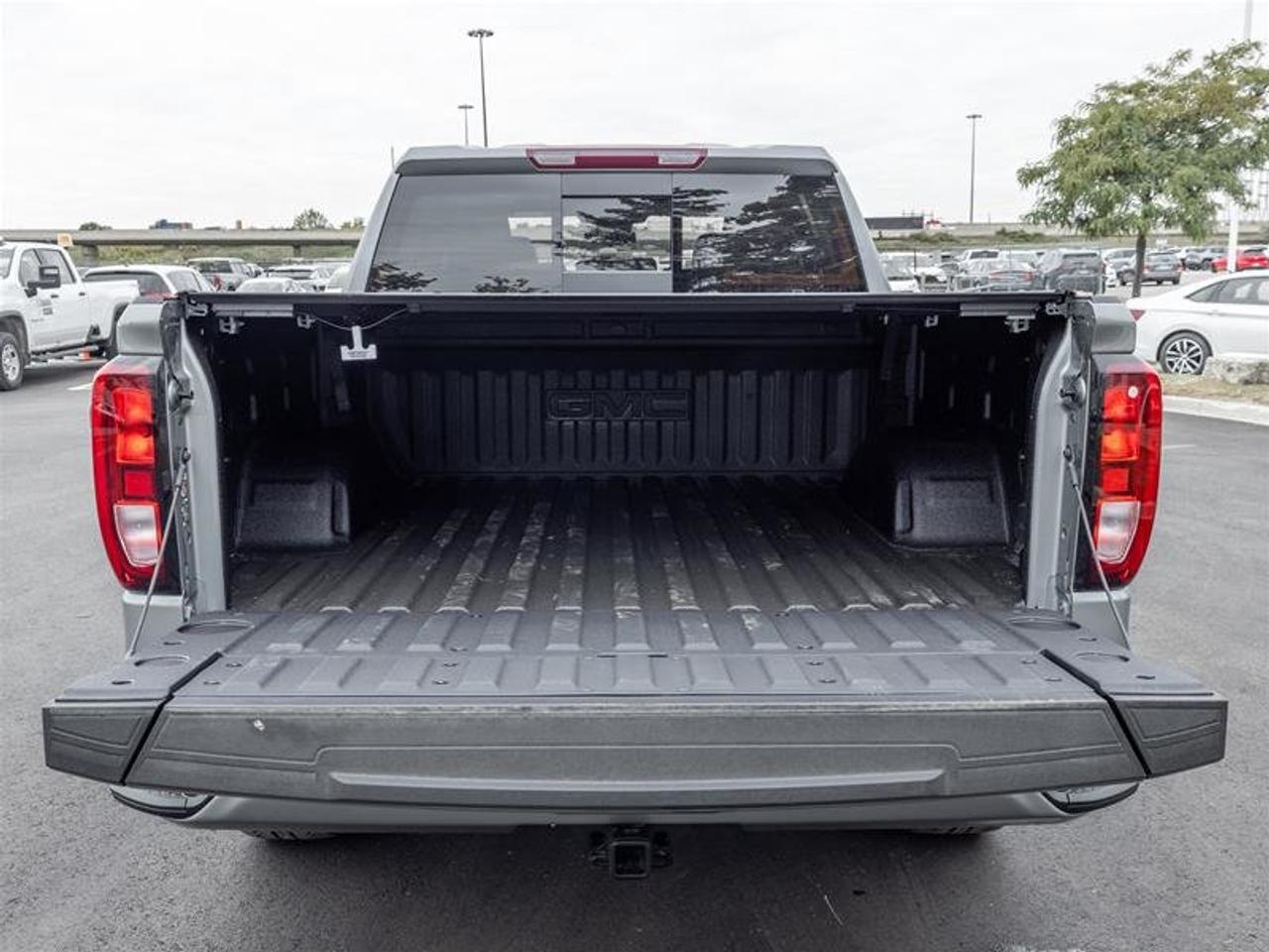 2026 GMC Sierra 1500 ELEVATION Photo