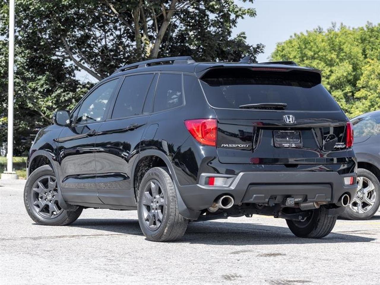2024 Honda Passport Sport AWD Photo4