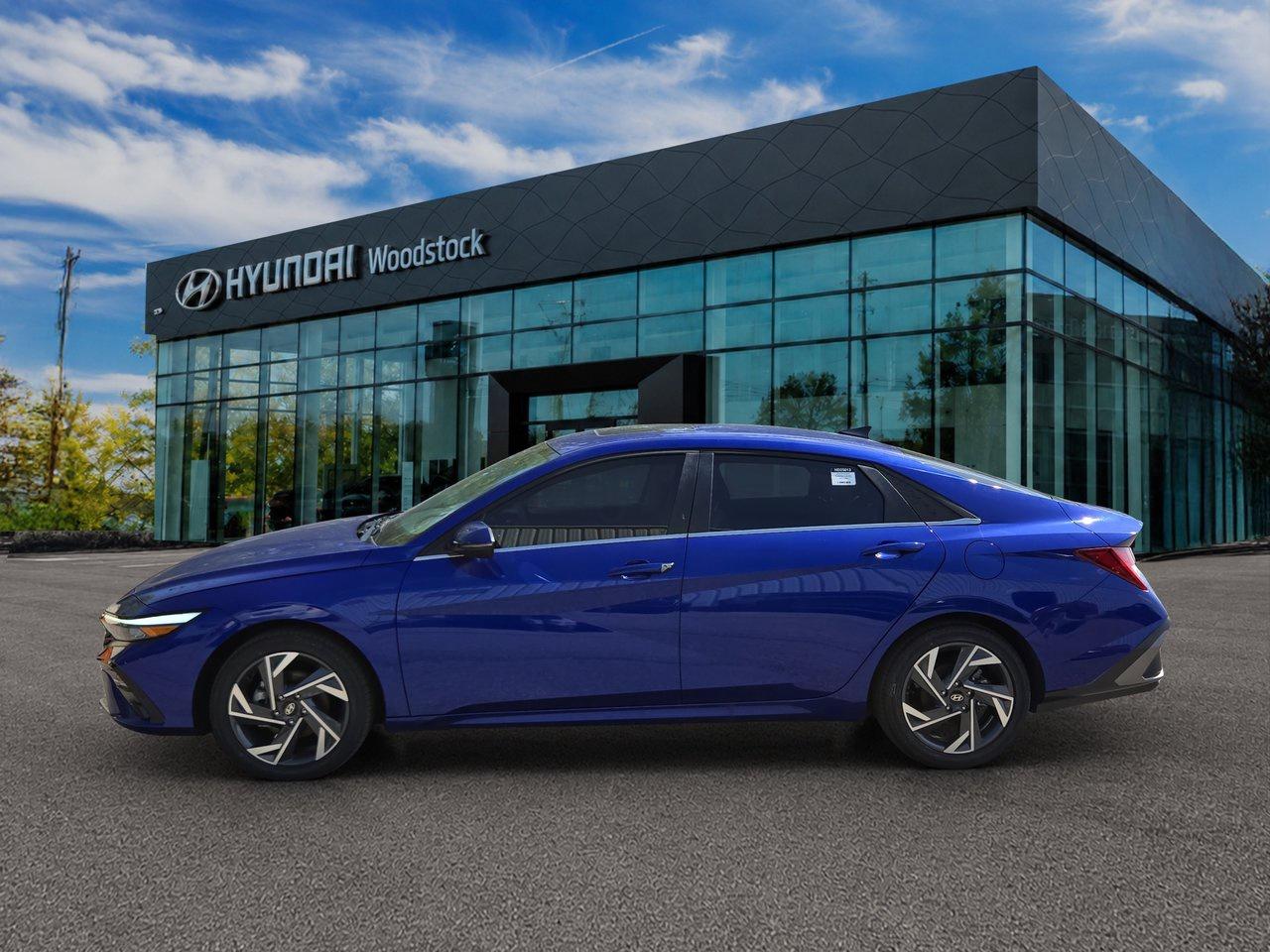 2025 Hyundai Elantra Hybrid Luxury DCT w/Two-Tone Interior LUXURY HYBRID Photo2