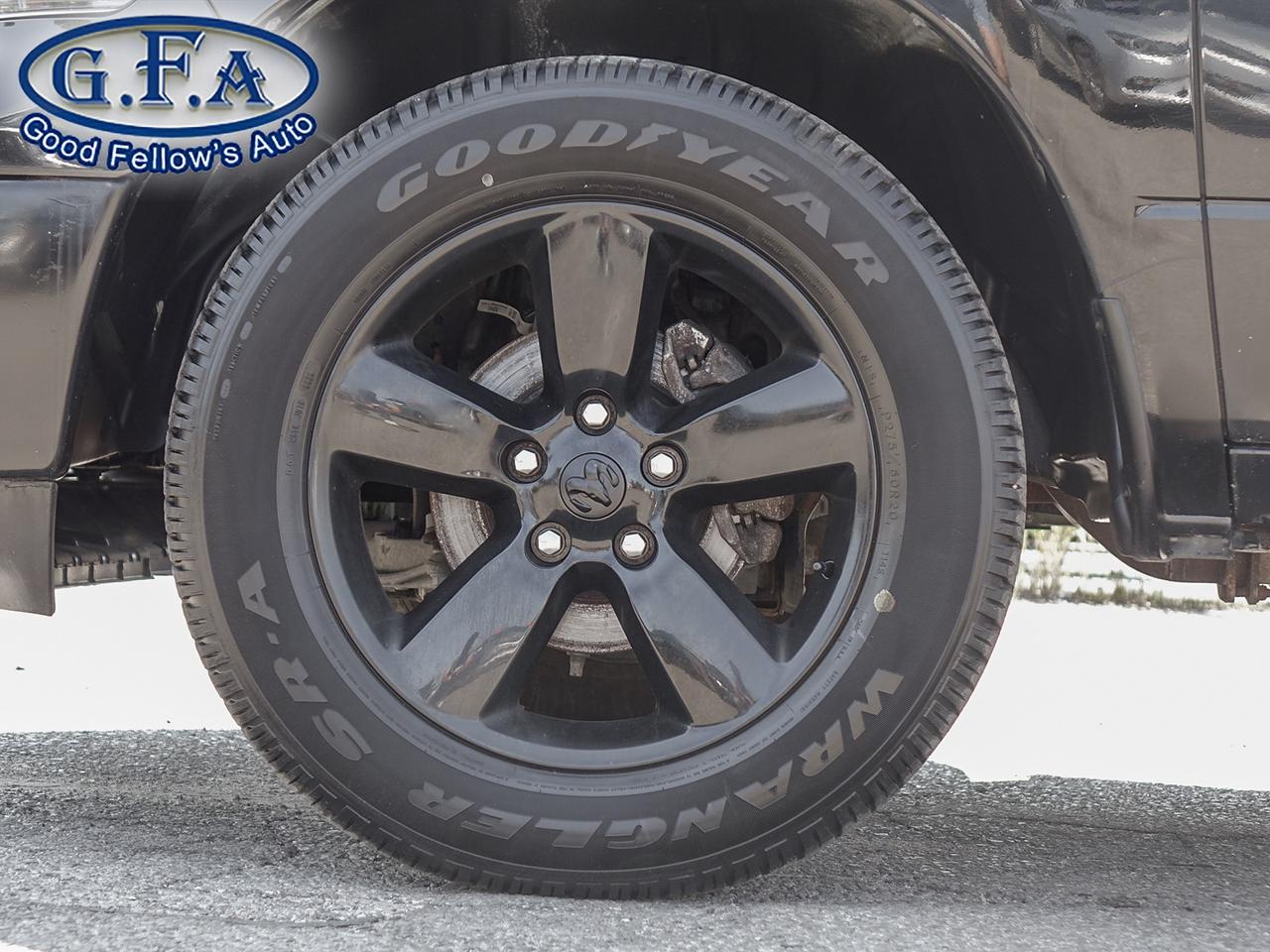 2022 RAM 1500 Classic CLASSIC EXPRESS, CREW CAB, 4X4, HEATED SEATS, POWE Photo26