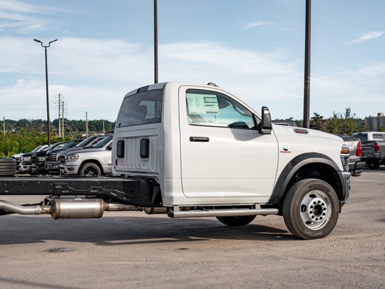 2027 RAM 5500 Chassis Tradesman Photo